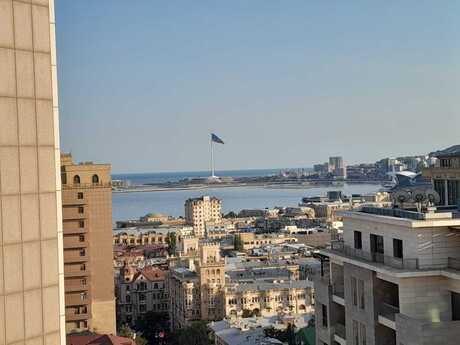 Elan №5805449 - Bakı, Sahil m., 4 otaqlı, 220 m², 16/19 mərtəbə