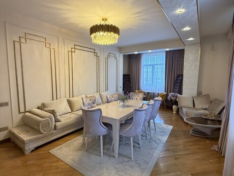 4 otaqlı yeni tikili - Elmlər Akademiyası m. - 174 m²