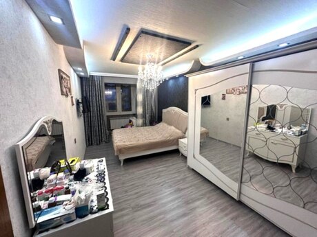 5 otaqlı köhnə tikili - Əhmədli m. - 125 m²