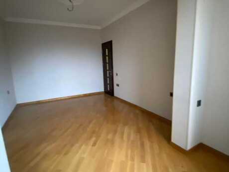 3 otaqlı köhnə tikili - Köhnə Günəşli q. - 75 m²