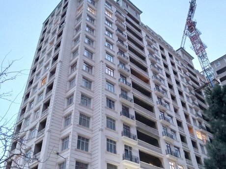4 otaqlı yeni tikili - Nəriman Nərimanov m. - 166 m²