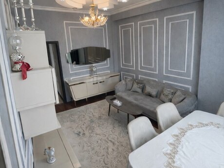 Объявление №5806301 - Баку, м. Халглар Достлугу, 2-комн., 59 м², 15/17 этаж