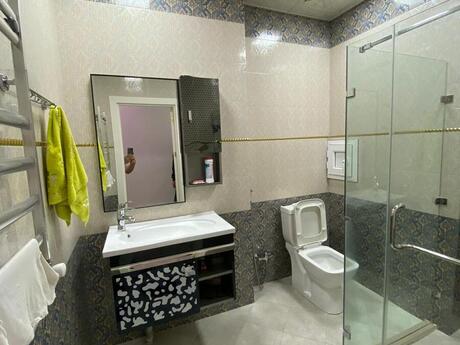 3 otaqlı yeni tikili - 9-cu mikrorayon q. - 150 m²