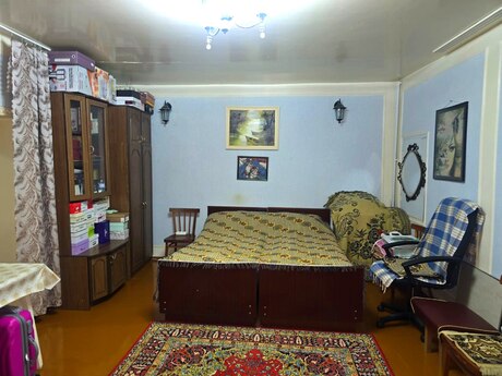 2 otaqlı köhnə tikili - Qara Qarayev m. - 90 m²