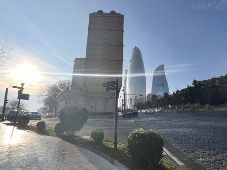 3 otaqlı köhnə tikili - İçəri Şəhər m. - 120 m²