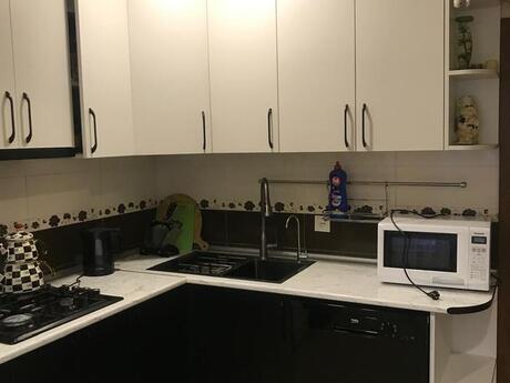 Объявление №5806755 - Баку, м. Нариман Нариманов, 5-комн., 110 м², 2/9 этаж