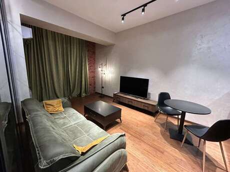2 otaq · 60 m² · 11/18 mərtəbə, Elmlər Akademiyası