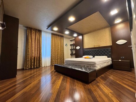3 otaqlı yeni tikili - Badamdar q. - 153 m²
