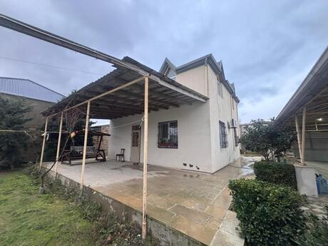 3 otaqlı həyət evi/bağ evi - Qala q. - 160 m²