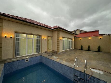 4 otaqlı həyət evi/bağ evi - Şüvəlan q. - 130 m²