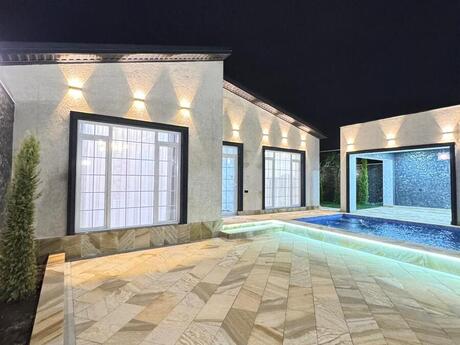 4 otaqlı həyət evi/bağ evi - Şüvəlan q. - 190 m²