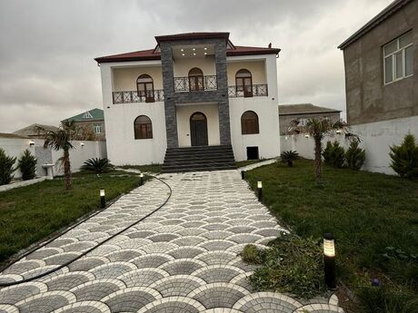 6 otaqlı həyət evi, 300 m², Saray: 239 000 ₼ 2