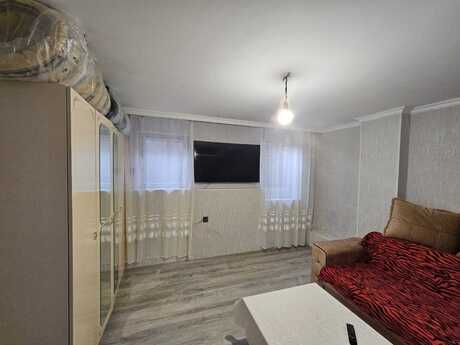 1 otaqlı həyət evi/bağ evi - Əmircan q. - 50 m²