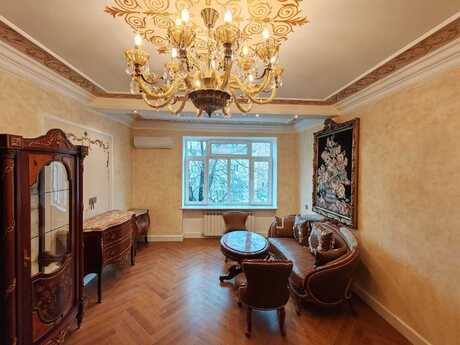 Elan №5807753 - Bakı, Nərimanov r., 3 otaqlı, 80 m², 4/5 mərtəbə