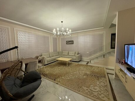 4 otaqlı həyət evi/bağ evi - Mərdəkan q. - 300 m²