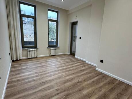3-room apartment, 70 m², 20-ci sahə: 285 000 ₼ 2