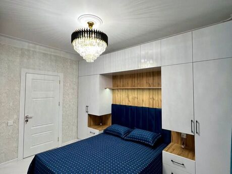 3 otaqlı köhnə tikili - Memar Əcəmi m. - 75 m²