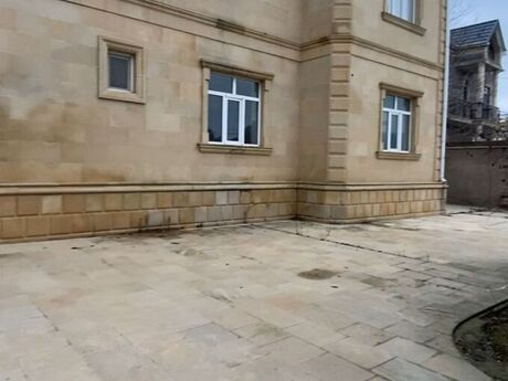 7 otaqlı həyət evi/bağ evi - Səbail r. - 300 m²