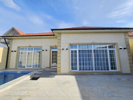 4 otaqlı həyət evi/bağ evi - Şüvəlan q. - 130 m²