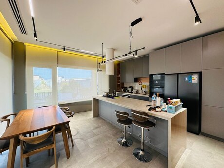 6 otaqlı həyət evi/bağ evi - Bilgəh q. - 500 m²