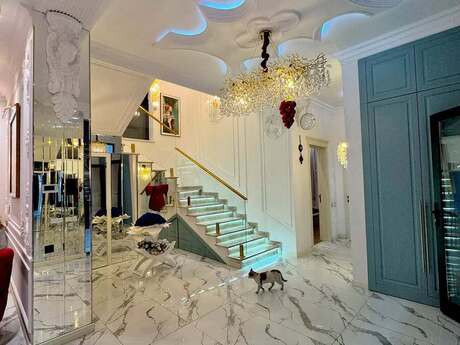 5 otaqlı həyət evi/bağ evi - Mərdəkan q. - 400 m²