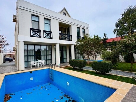 5 otaqlı həyət evi/bağ evi - Mərdəkan q. - 350 m²