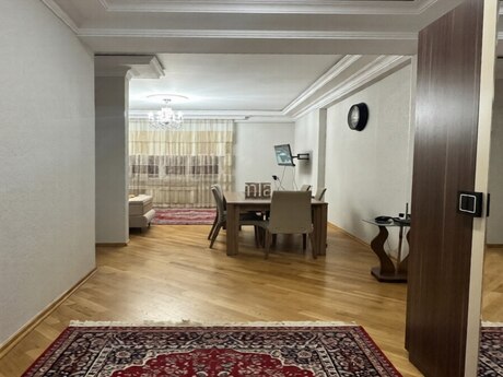 2 otaqlı yeni tikili - Əhmədli m. - 68 m²