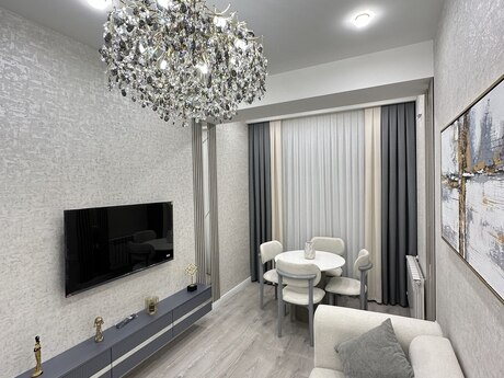 2 otaqlı mənzil, 61 m², 28 May: 249 000 ₼ 2