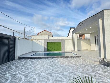 4 otaqlı həyət evi/bağ evi - Şüvəlan q. - 180 m²
