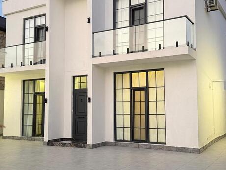 5 otaqlı həyət evi/bağ evi - Şağan q. - 400 m²