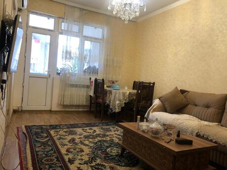 3 otaqlı köhnə tikili - Memar Əcəmi m. - 68 m²