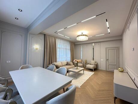 3 otaqlı mənzil, 118 m², 28 May: 445 000 ₼ 4