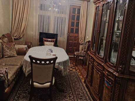 2 otaqlı köhnə tikili - Memar Əcəmi m. - 55 m²