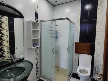 4 otaqlı yeni tikili - 28 May m. - 200 m²