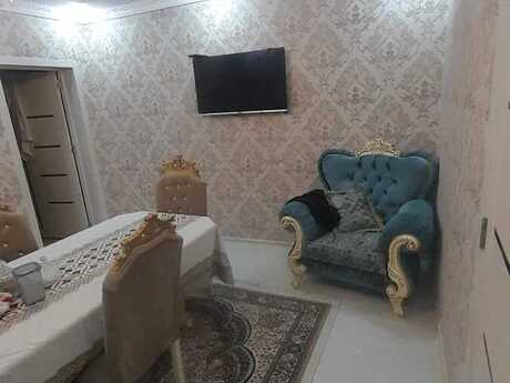 4 otaqlı həyət evi/bağ evi - Əhmədli m. - 100 m²