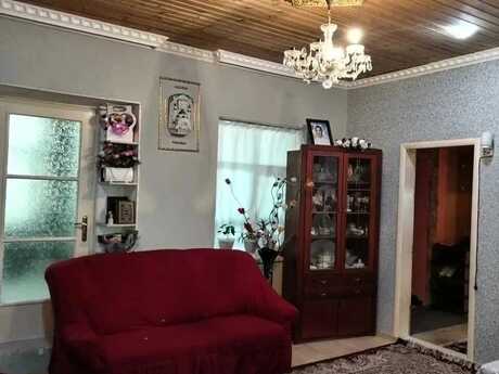4 otaqlı həyət evi/bağ evi - Buzovna q. - 100 m²