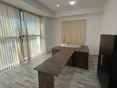 3 otaqlı ofis - Nəriman Nərimanov m. - 130 m²