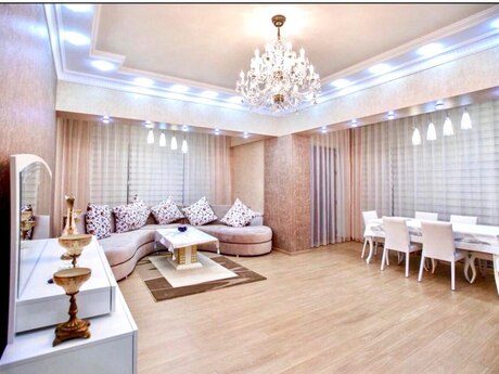 Объявление №5811505 - Баку, м. Шах Исмаил Хатаи, 4-комн., 181 м², 18/18 этаж