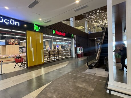 4 otaqlı yeni tikili - Xətai r. - 220 m²