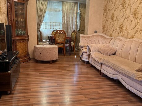 2 otaqlı köhnə tikili - Elmlər Akademiyası m. - 55 m²