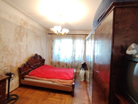 2 otaqlı köhnə tikili - Şah İsmayıl Xətai m. - 65 m²