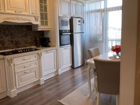 2-комн. новостройка - Наримановский  р. - 70 м²