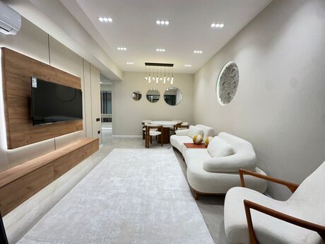 2 otaqlı yeni tikili - Şah İsmayıl Xətai m. - 65 m²