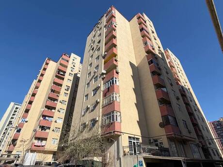 Elan №5812173 - Bakı, Şah İsmayıl Xətai m., 3 otaqlı, 129 m², 2/13 mərtəbə