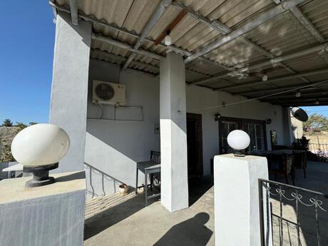 3 otaqlı həyət evi/bağ evi - Şüvəlan q. - 100 m²