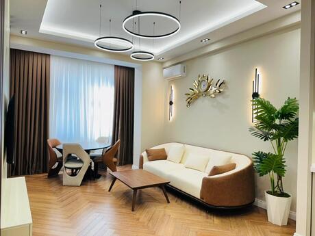 2 otaqlı yeni tikili - Elmlər Akademiyası m. - 68 m²
