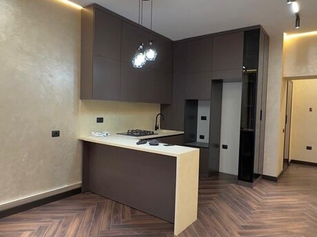 2 otaqlı yeni tikili - Şah İsmayıl Xətai m. - 70 m²