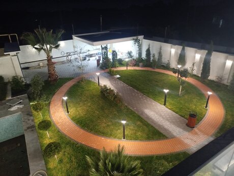 6 otaqlı həyət evi/bağ evi - Mərdəkan q. - 360 m²