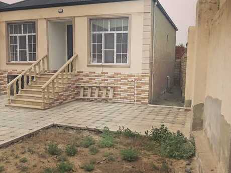 3 otaqlı həyət evi/bağ evi - Saray q. - 85 m²