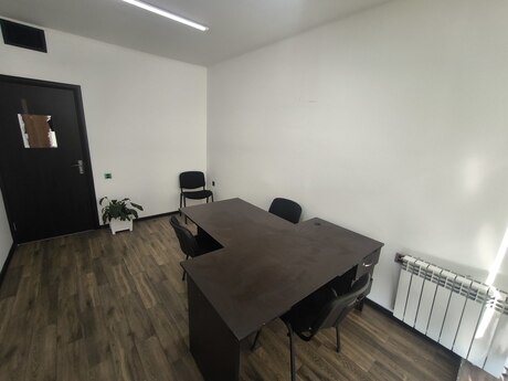 1 otaqlı ofis - Azadlıq Prospekti m. - 18 m²